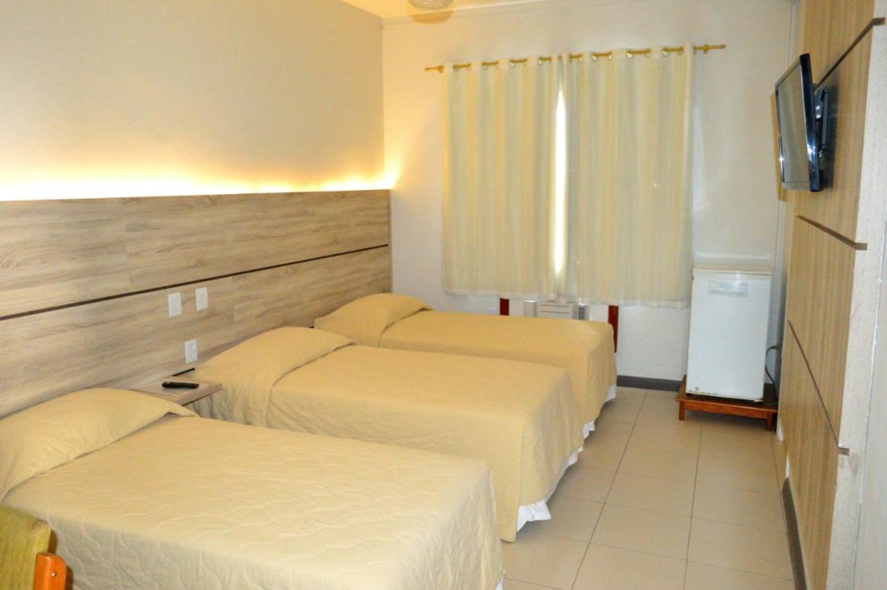 Santa Mônica Palace Hotel Corumbá Esterno foto