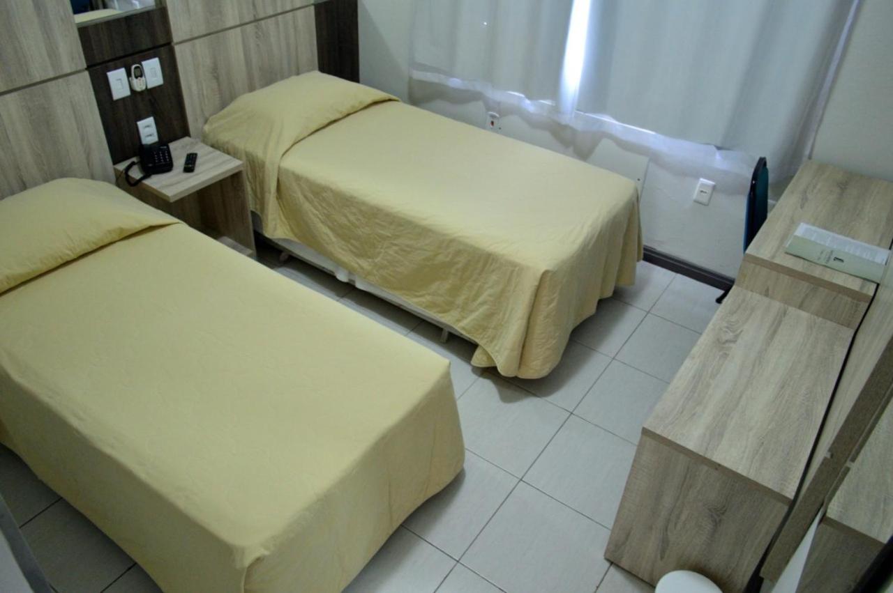 Santa Mônica Palace Hotel Corumbá Esterno foto